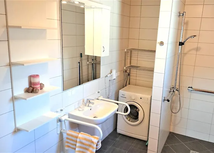 Laerchenhuette * Obergösel