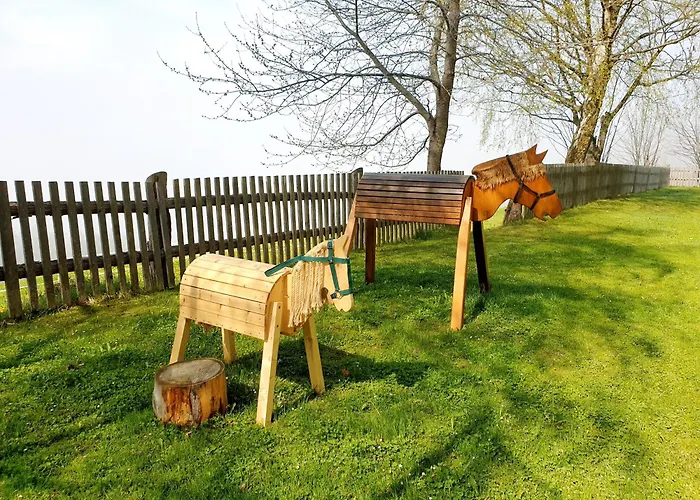 בית נופש Laerchenhuette *